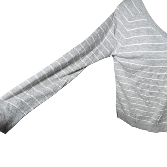 LOFT Medium Light Gray and Off-White Striped V-Neck Knit Front Blouse - Picture 3 of 8